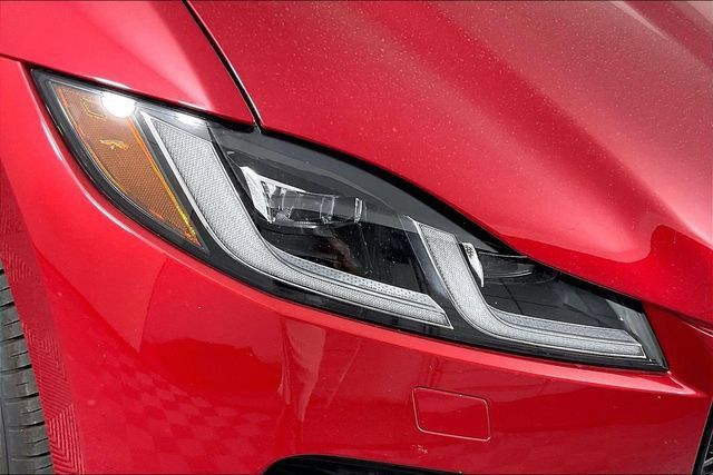 Used 2026 Jaguar F-PACE R-Dynamic S AWD/4WD image 29