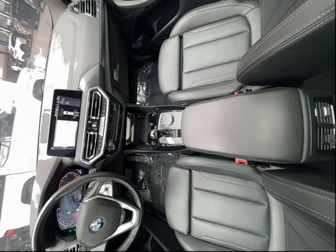 Used 2024 BMW X3 sDrive30i RWD image 38