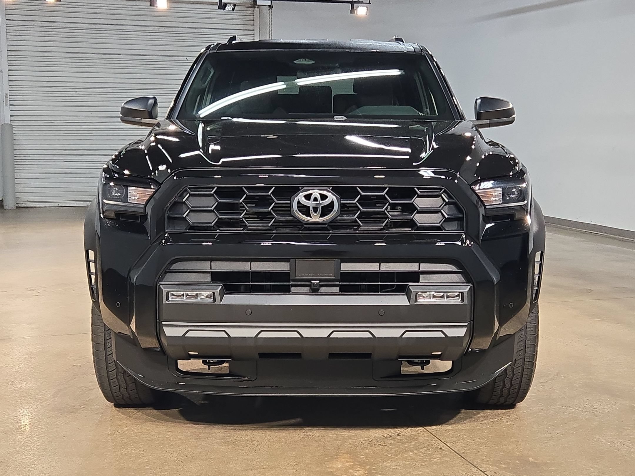 Certified 2025 Toyota 4Runner TRD Off-Road AWD/4WD image 2
