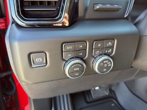 New 2026 GMC Sierra 1500 AT4X w/ LPO, Black Badging Package AWD/4WD image 26