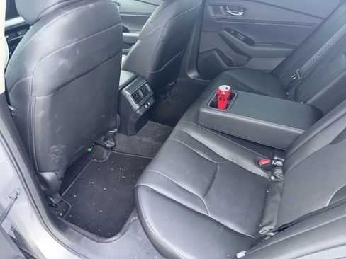 Used 2024 Honda Accord Touring image 8