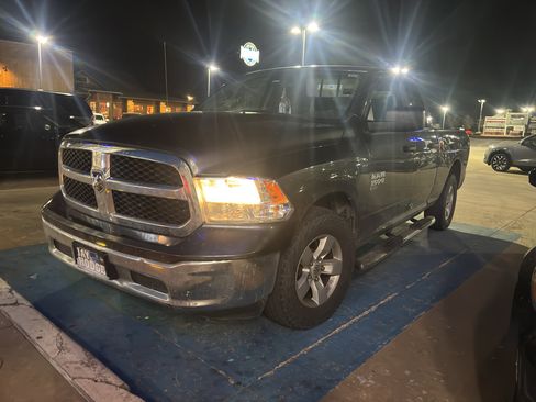 Used 2019 RAM 1500 Tradesman w/ Chrome Plus Package image 2