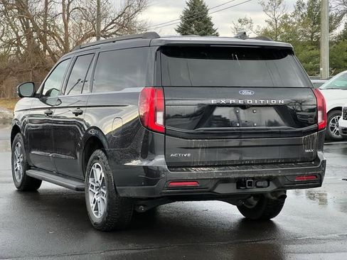 Used 2025 Ford Expedition Max Active image 12