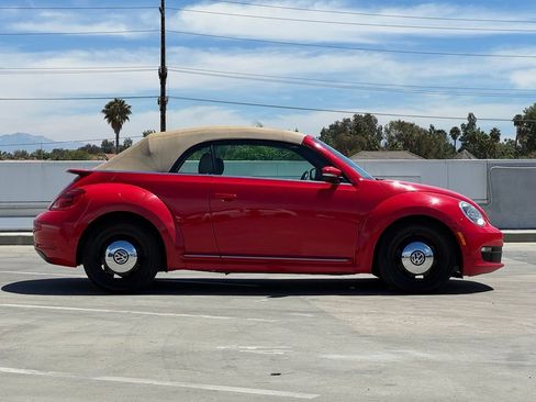 Used 2013 Volkswagen Beetle 2.5 FWD image 30