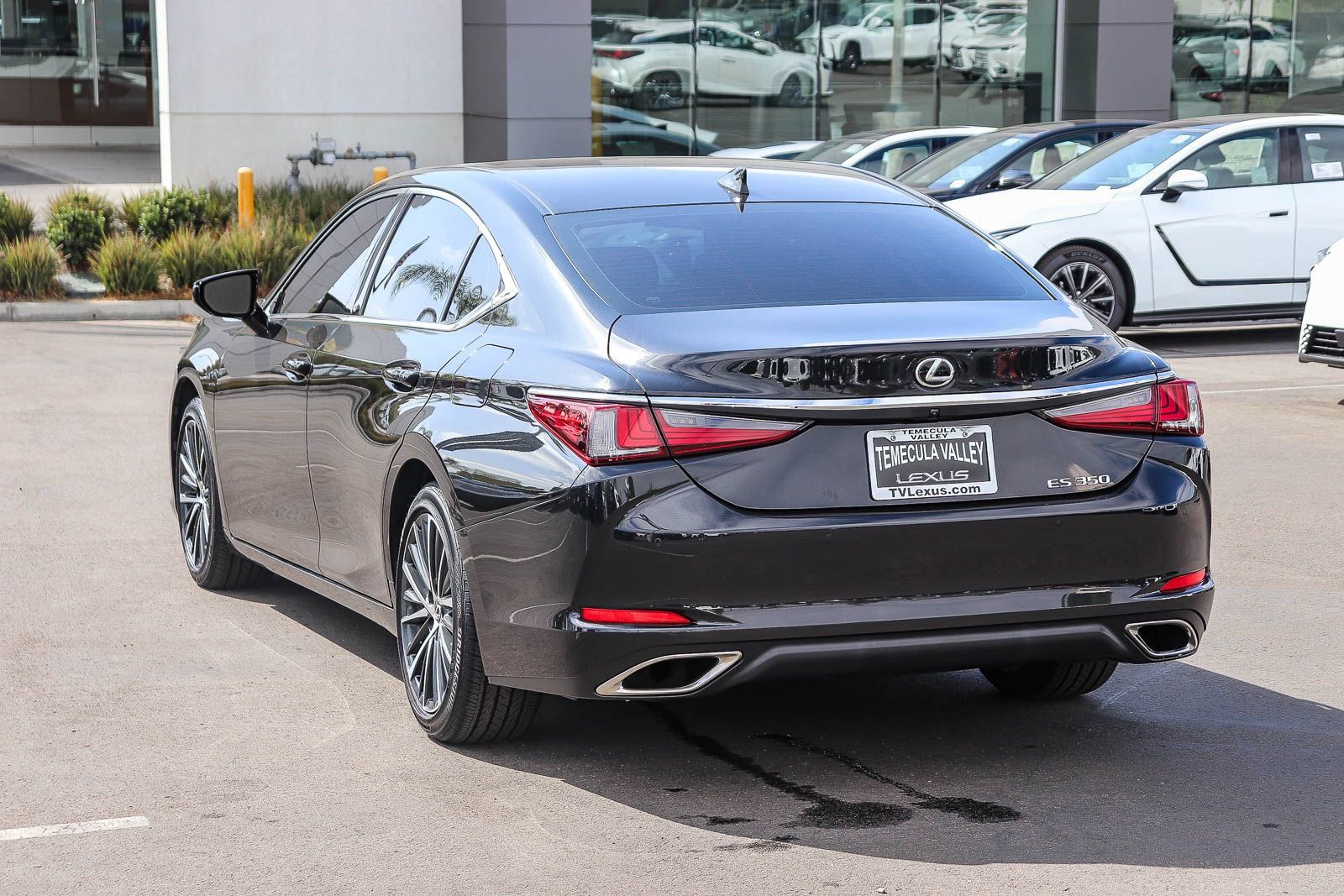 Certified 2024 Lexus ES 350 w/ Premium Package FWD image 4