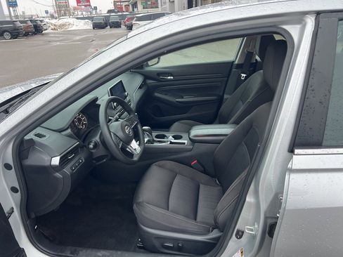 Used 2020 Nissan Altima 2.5 S image 10