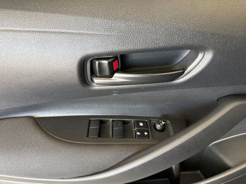 Used 2023 Toyota Corolla LE w/ Carpet Mat Package (TMS) FWD image 12