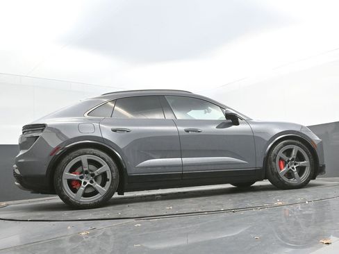 New 2025 Porsche Macan Turbo Electric image 49