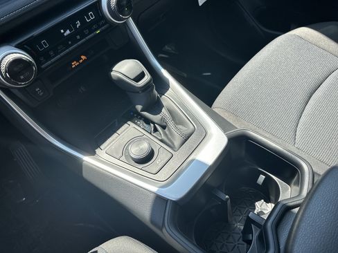 Certified 2025 Toyota RAV4 LE AWD/4WD image 26