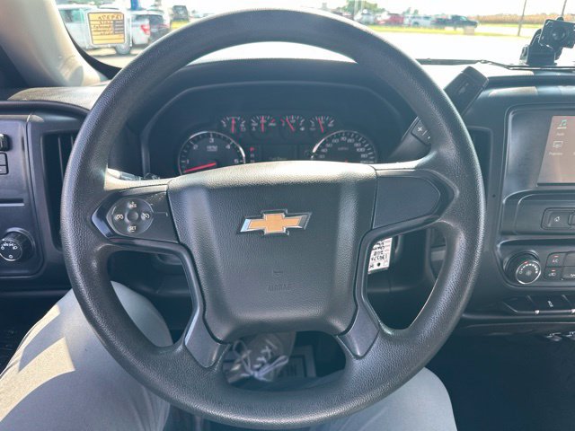Used 2018 Chevrolet Silverado 1500 Custom w/ Custom Value Package AWD/4WD image 38