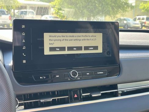 New 2025 Mitsubishi Outlander SE image 24