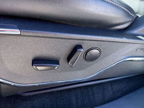 Used 2022 Ford F150 Lariat image 14