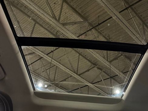 Used 2023 Lincoln Aviator 2WD w/ Premium Package image 90