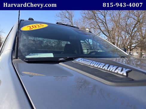 Used 2025 Chevrolet Silverado 3500 LT image 34