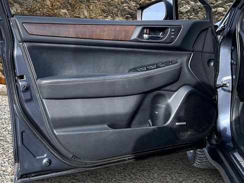 Used 2015 Subaru Outback 2.5i Limited image 21