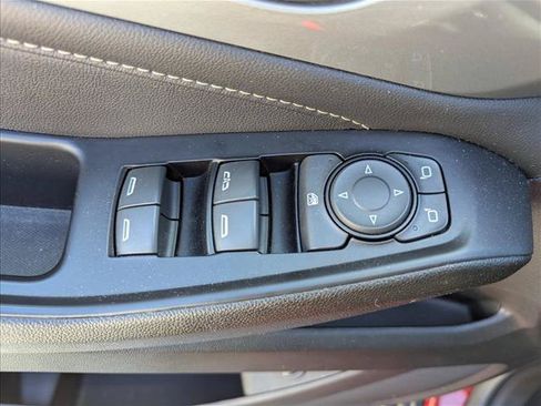 Used 2023 Chevrolet Traverse LT w/ LPO, Floor Liner Package AWD/4WD image 10