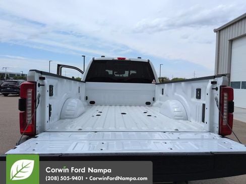 New 2026 Ford F350 Lariat w/ Lariat Premium Package AWD/4WD image 25