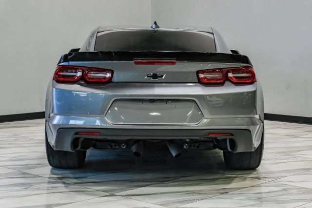Used 2021 Chevrolet Camaro LT RWD image 11