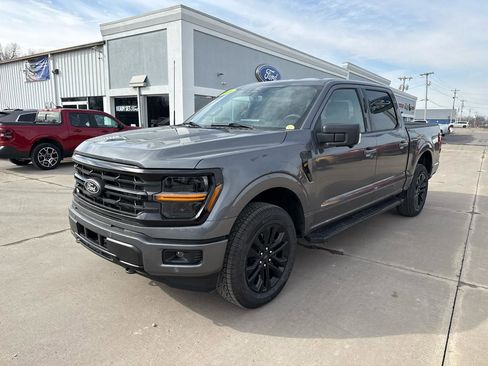 New 2026 Ford F150 XLT w/ Equipment Group 302A MID AWD/4WD image 18