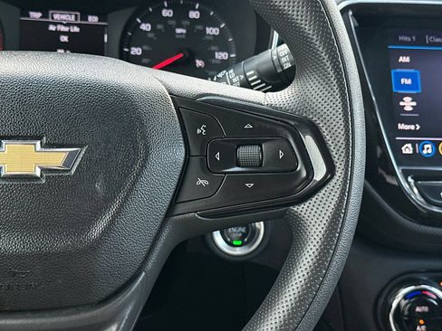 Used 2021 Chevrolet TrailBlazer LT w/ Convenience Package FWD image 31