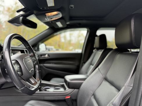 Used 2022 Dodge Durango GT image 13