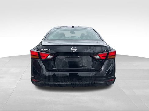 Used 2023 Nissan Altima 2.5 SV image 4