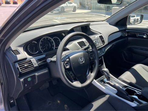 Used 2017 Honda Accord LX image 18