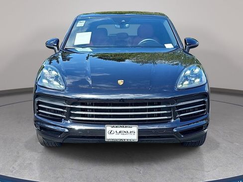 Used 2022 Porsche Cayenne AWD/4WD image 3
