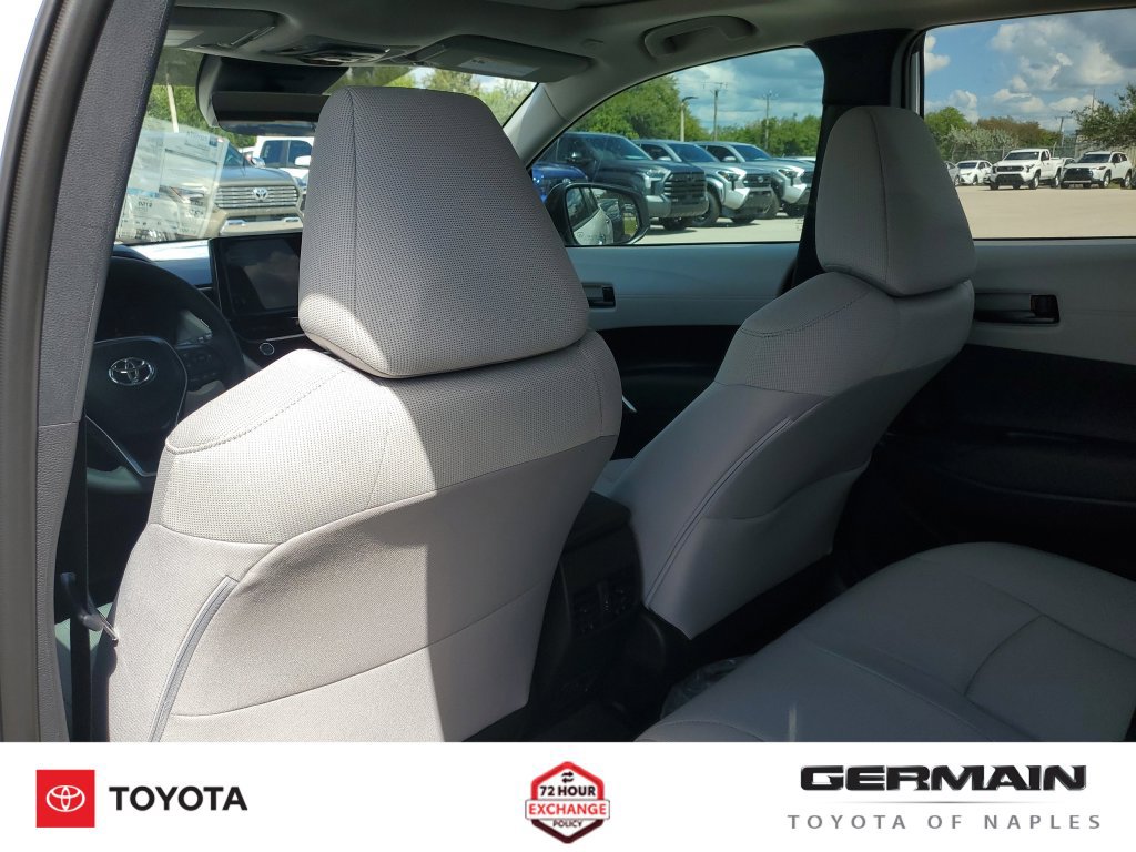 New 2026 Toyota Corolla Cross LE FWD image 19