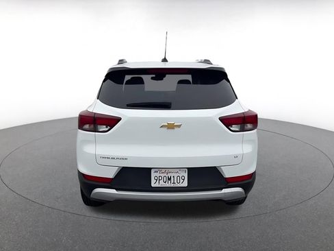 Used 2025 Chevrolet TrailBlazer LT image 11