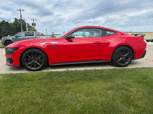 Used 2024 Ford Mustang Dark Horse RWD image 11