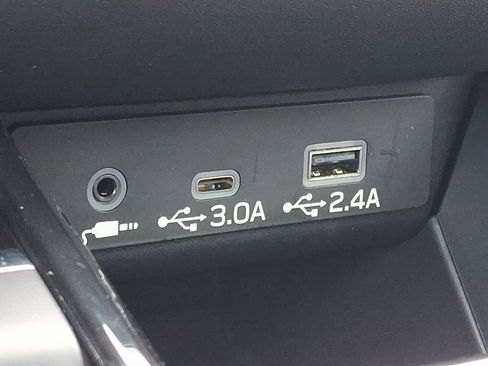 Certified 2025 Subaru Legacy Premium image 25