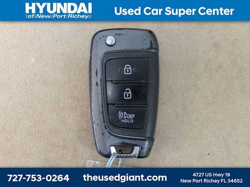 Used 2021 Hyundai Santa Fe SE w/ Cargo Package FWD image 34