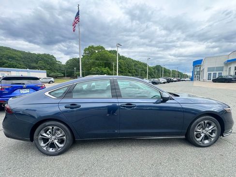 New 2026 Honda Accord EX-L image 7