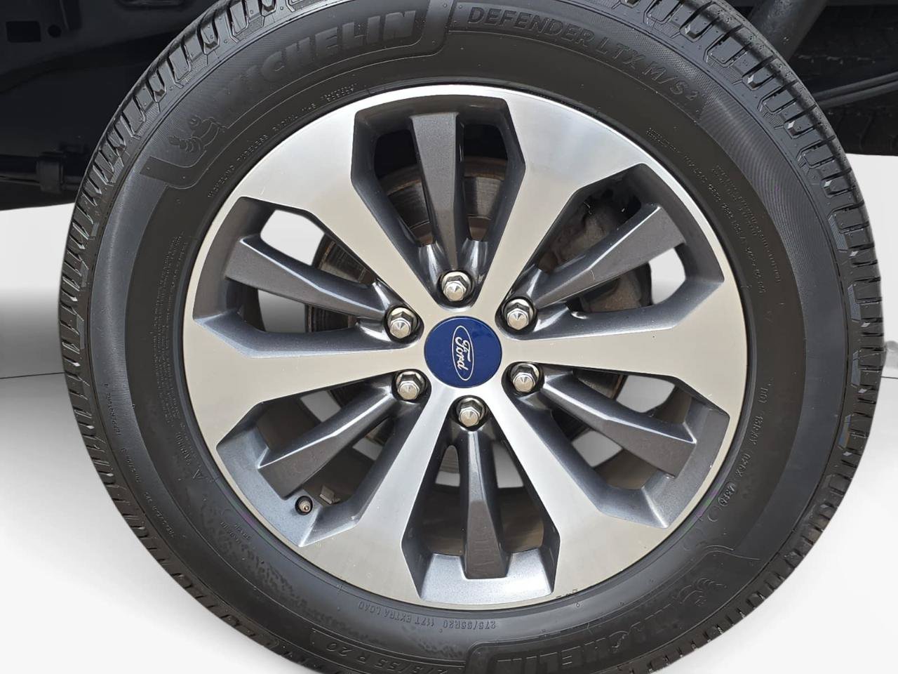 Used 2019 Ford F150 XL w/ Equipment Group 101A Mid AWD/4WD image 11