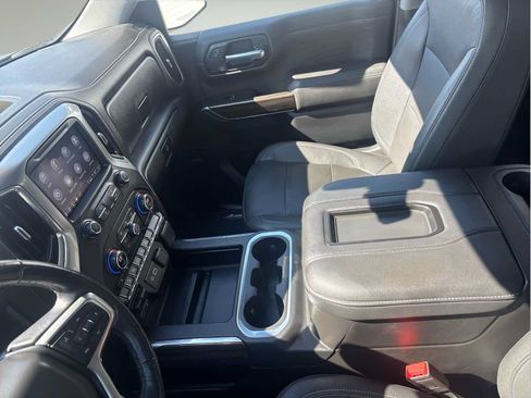 Used 2021 Chevrolet Silverado 1500 LT Trail Boss w/ Convenience Package II AWD/4WD image 22