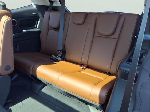 Certified 2025 Subaru Ascent Touring w/ Popular Package #1 image 4