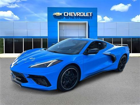 Used 2024 Chevrolet Corvette Stingray Coupe w/ Z51 Performance Package image 7