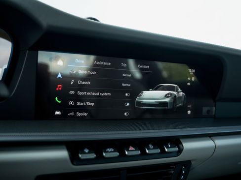 New 2026 Porsche 911 Carrera 4S image 22