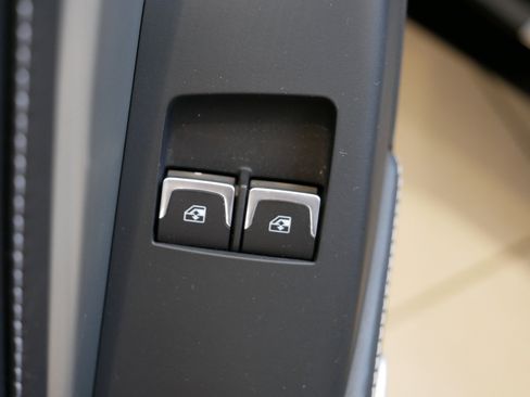 Used 2015 Chevrolet Corvette Stingray Convertible w/ 3LT Preferred Equipment Group image 14