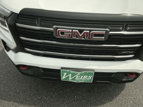New 2026 GMC Terrain AT4 w/ Convenience Package III image 39