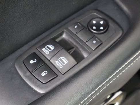 Used 2020 Dodge Challenger SRT Hellcat Redeye RWD image 13