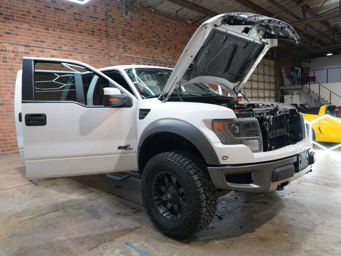 Used 2014 Ford F150 Raptor w/ Equipment Group 801A Luxury AWD/4WD image 29
