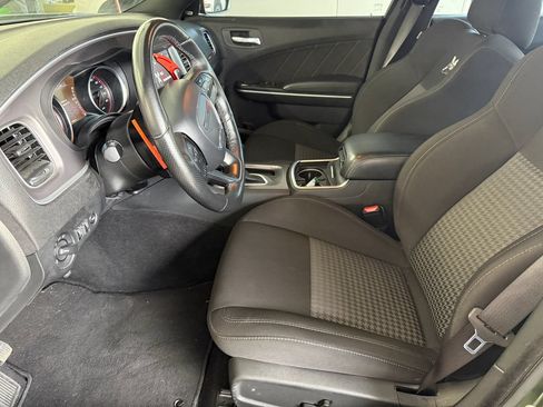 Used 2022 Dodge Charger Scat Pack RWD image 21