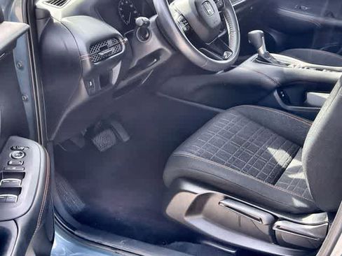 Used 2024 Honda HR-V Sport image 3