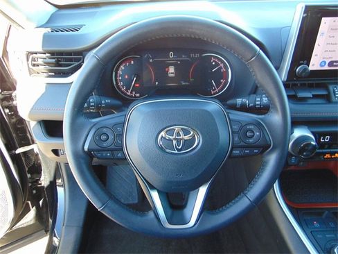Used 2024 Toyota RAV4 Adventure image 15