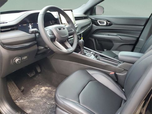 New 2026 Jeep Compass Limited w/ Sun, Sound & Navigation Group image 12