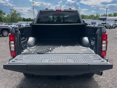 Used 2022 Ford F250 XLT w/ XLT Premium Package AWD/4WD image 25