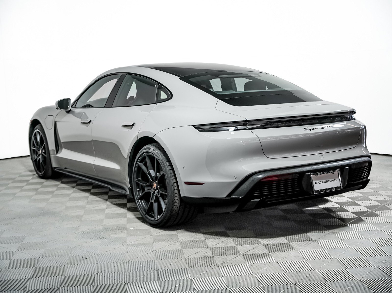 Certified 2023 Porsche Taycan GTS w/ Premium Package (P6U) AWD/4WD image 3