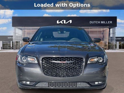 Used 2023 Chrysler 300 S image 2